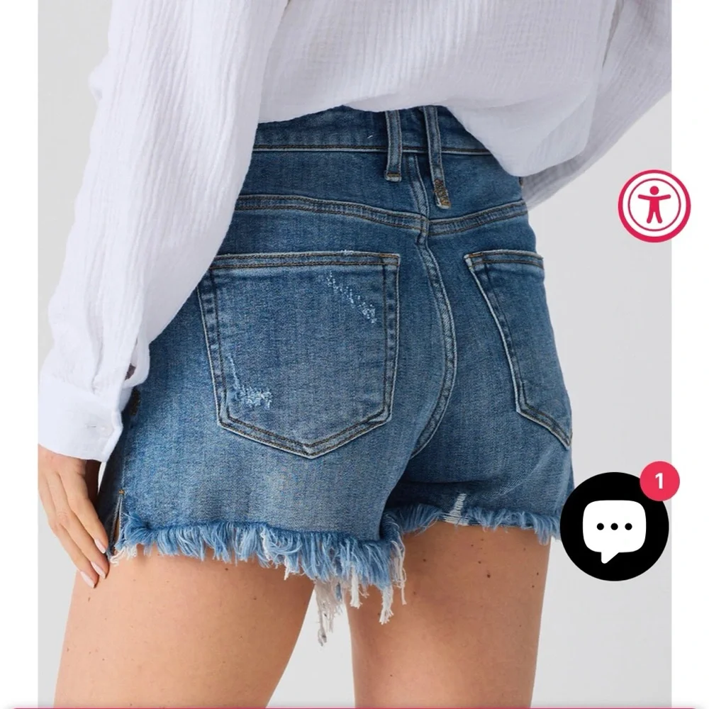 Risen Denim Shorts size 9/29 - Picture 2 of 7